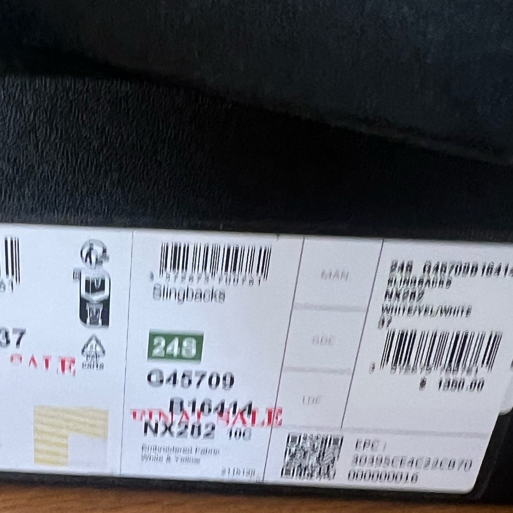 NEW CHANEL Yellow & White striped slingback flags stripes 2024 cruise coco beach - Picture 2 of 5